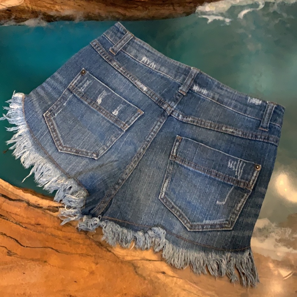 ππVintage Havana Shorts π₯ - Picture 2 of 5